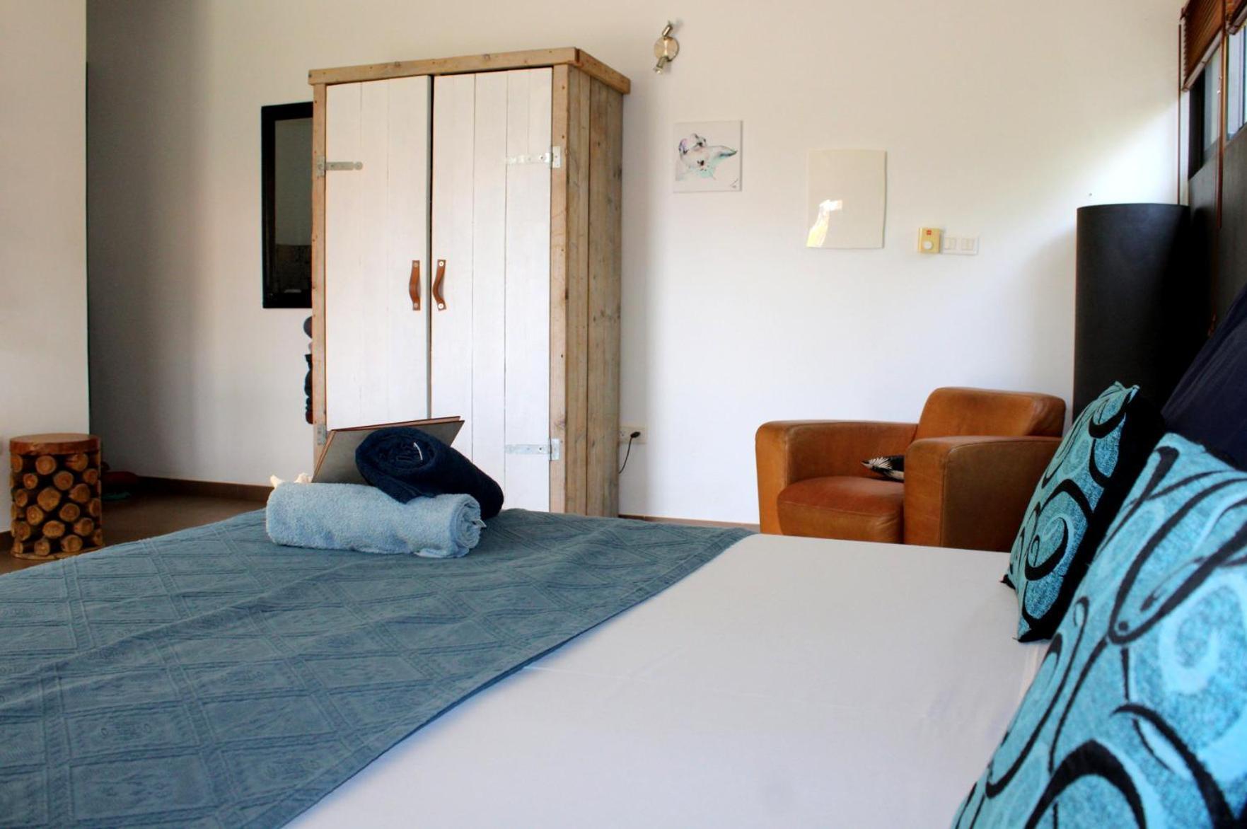 Casa Mantana Bonaire Bed & Breakfast คราเลนไดค์ ภายนอก รูปภาพ