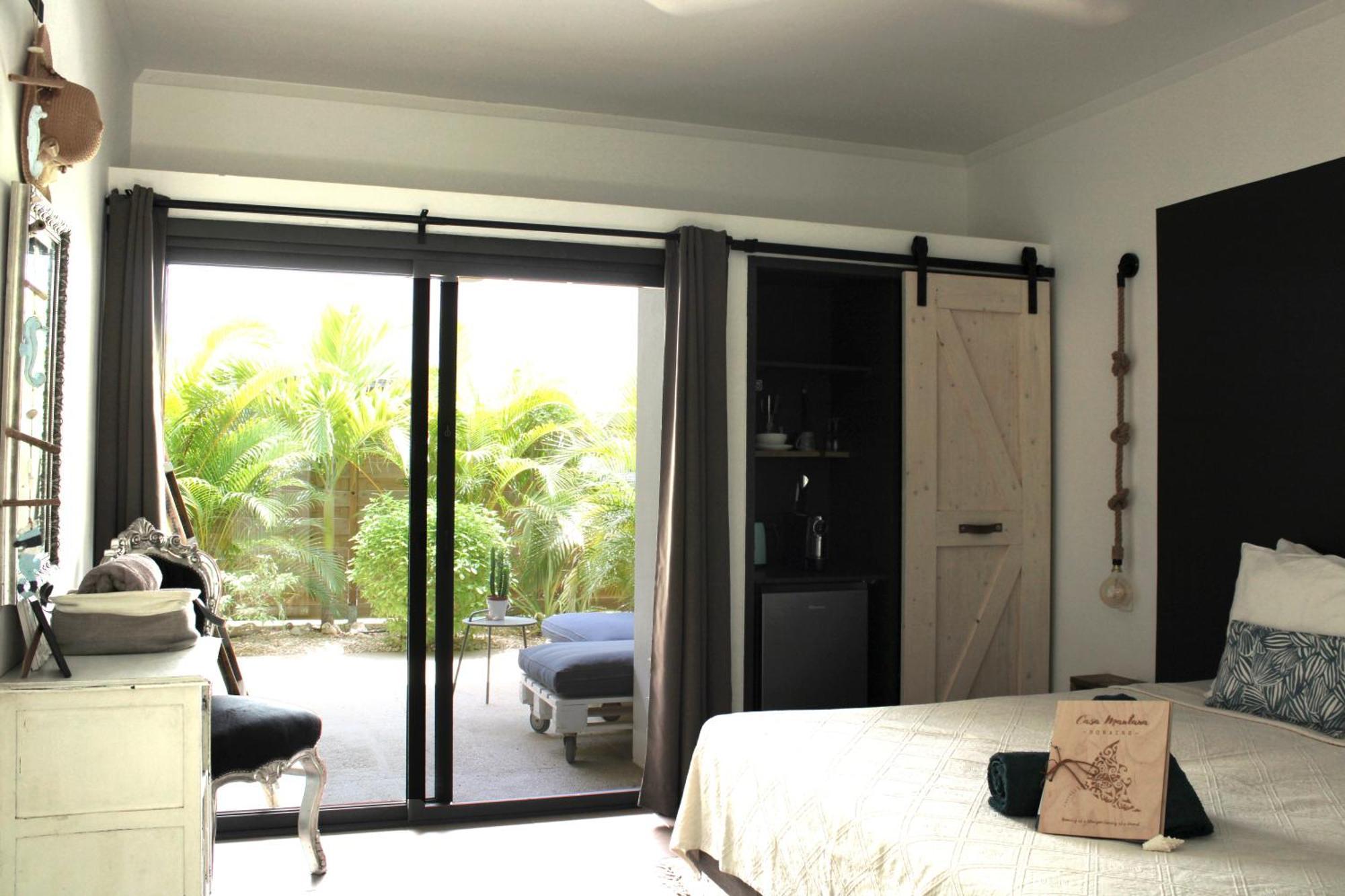 Casa Mantana Bonaire Bed & Breakfast คราเลนไดค์ ภายนอก รูปภาพ