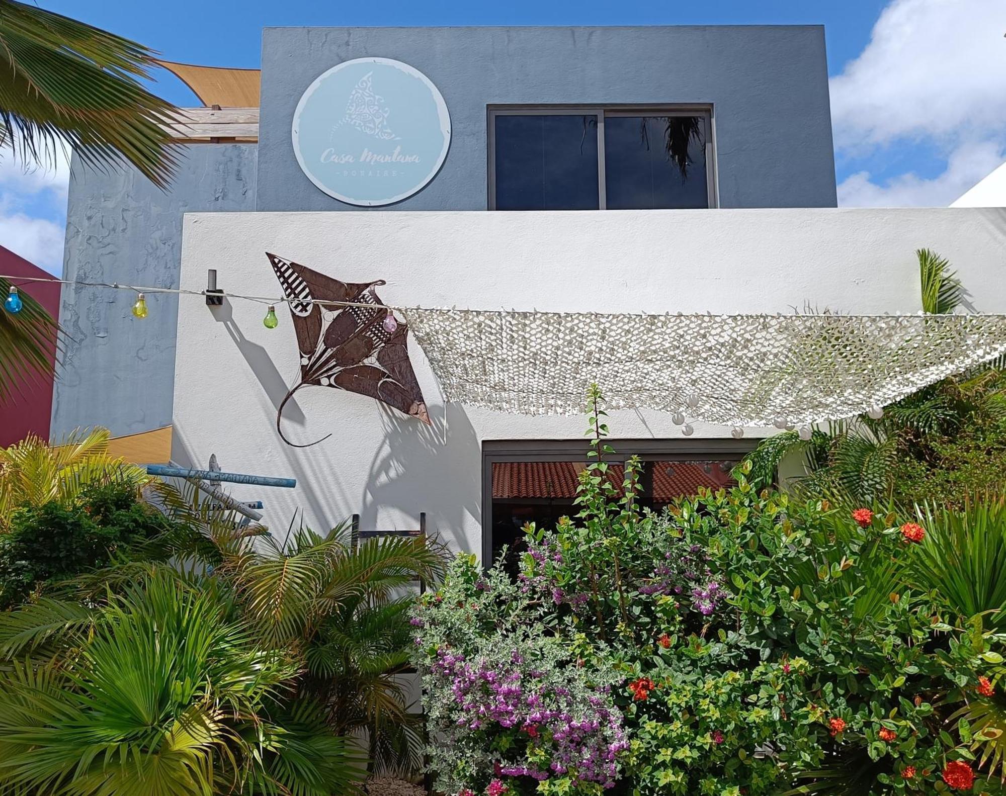 Casa Mantana Bonaire Bed & Breakfast คราเลนไดค์ ภายนอก รูปภาพ