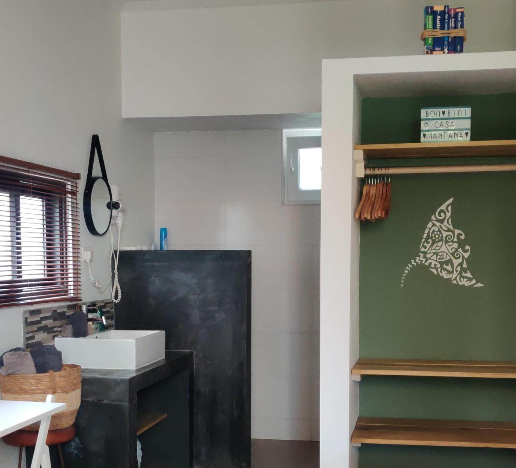 Casa Mantana Bonaire Bed & Breakfast คราเลนไดค์ ภายนอก รูปภาพ